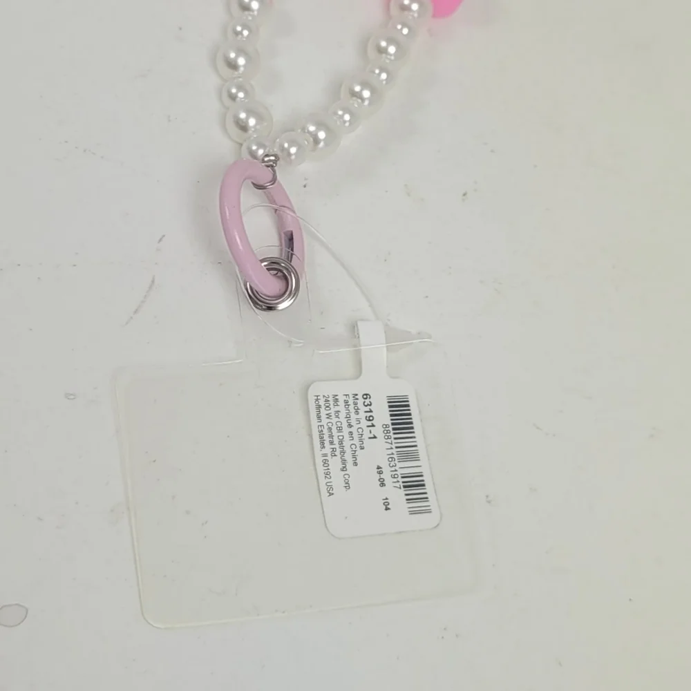 Pink Heart and Pearl Cellphone Wristlet